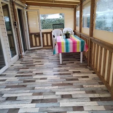 Mobil-Home 6/8 Personnes Au Domaine De Kerlann, Pont-Aven Luaran gambar
