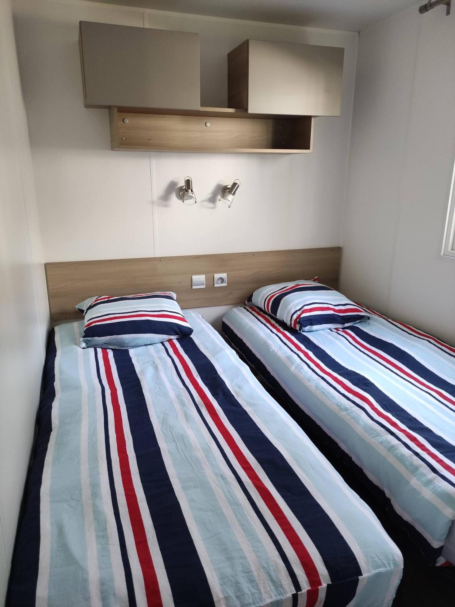 Mobil-Home 6/8 Personnes Au Domaine De Kerlann, Pont-Aven Luaran gambar